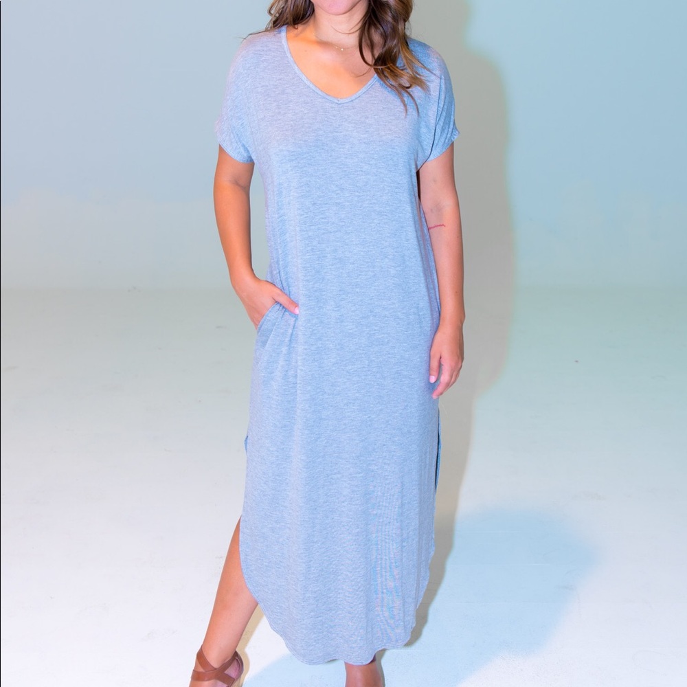 NWT- soft jersey tee dress in heather grey in L
